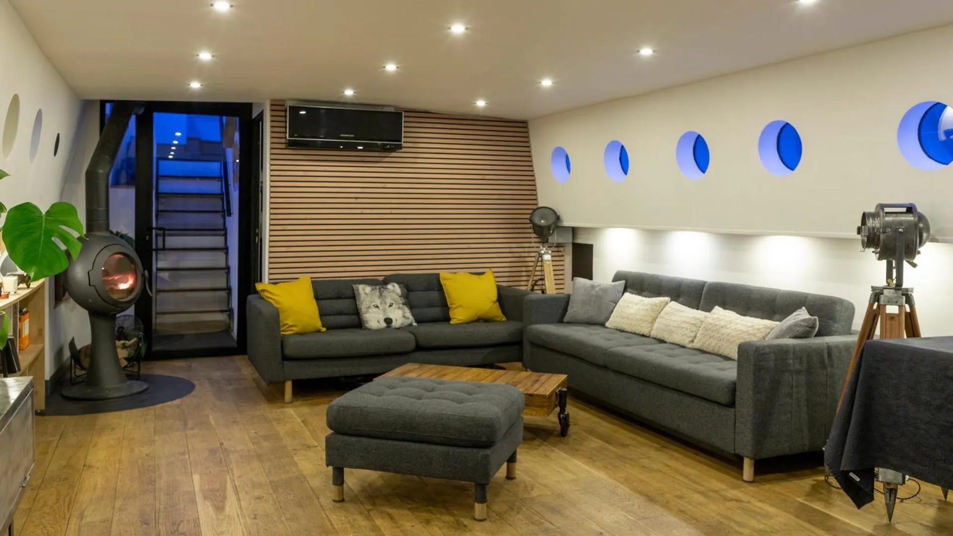 Apartment Parisiandaydreamhouseboat